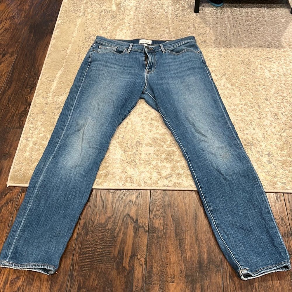 Frame l’home athletic jeans size 32 / 30 light wash men’s in GUC